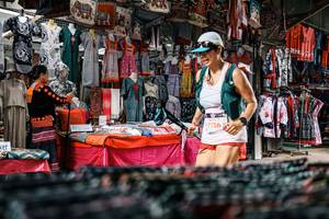 BIB: 
                            <button type="button" onclick="openModal(25581812)" class="btn btn-primary btn-sm float-right btn-popup" data-toggle="modal" data-target=".modal-high-quality">
                        <i class="fas fa-shopping-cart"></i> Add to Cart
                    </button>
                                            <button type="button" onclick="isThisMe(25581812, true)" class="btn btn-success btn-sm float-right btn-popup btn-isme hidden" data-toggle="tooltip" data-placement="bottom" title="นี่คือรูปของคุณใช่ไหม คลิกที่นี่เพื่อเอาเข้าอัลบั้ม">
                        <i class="fas fa-plus"></i> Add to album
                    </button>
                    <button type="button" onclick="isThisMe(25581812, false)" class="btn btn-warning btn-sm float-right btn-popup btn-isnotme hidden">
                        <i class="fas fa-ban"></i> Remove from album
                    </button>